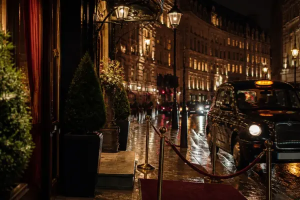 Choosing the Right Gallery Profile for a Business Trip or Private Event in London